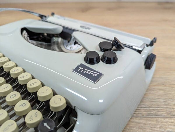 Triumph / Adler Tippa Typewriter Feet