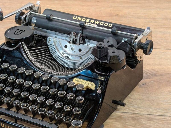 Underwood 4 Bank Portable (Late) / Universal / Champion Typewriter Feet