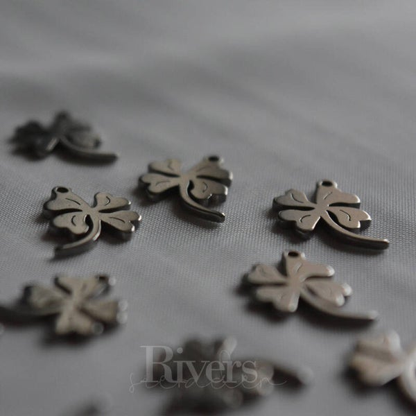 Klavertje lucky you - zilverkleurig