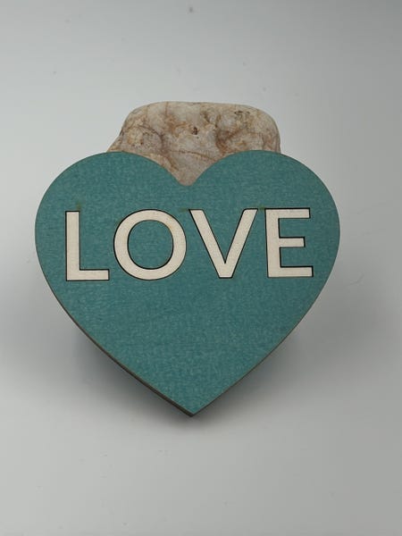 LOVE Herz aus Holz in Türkis