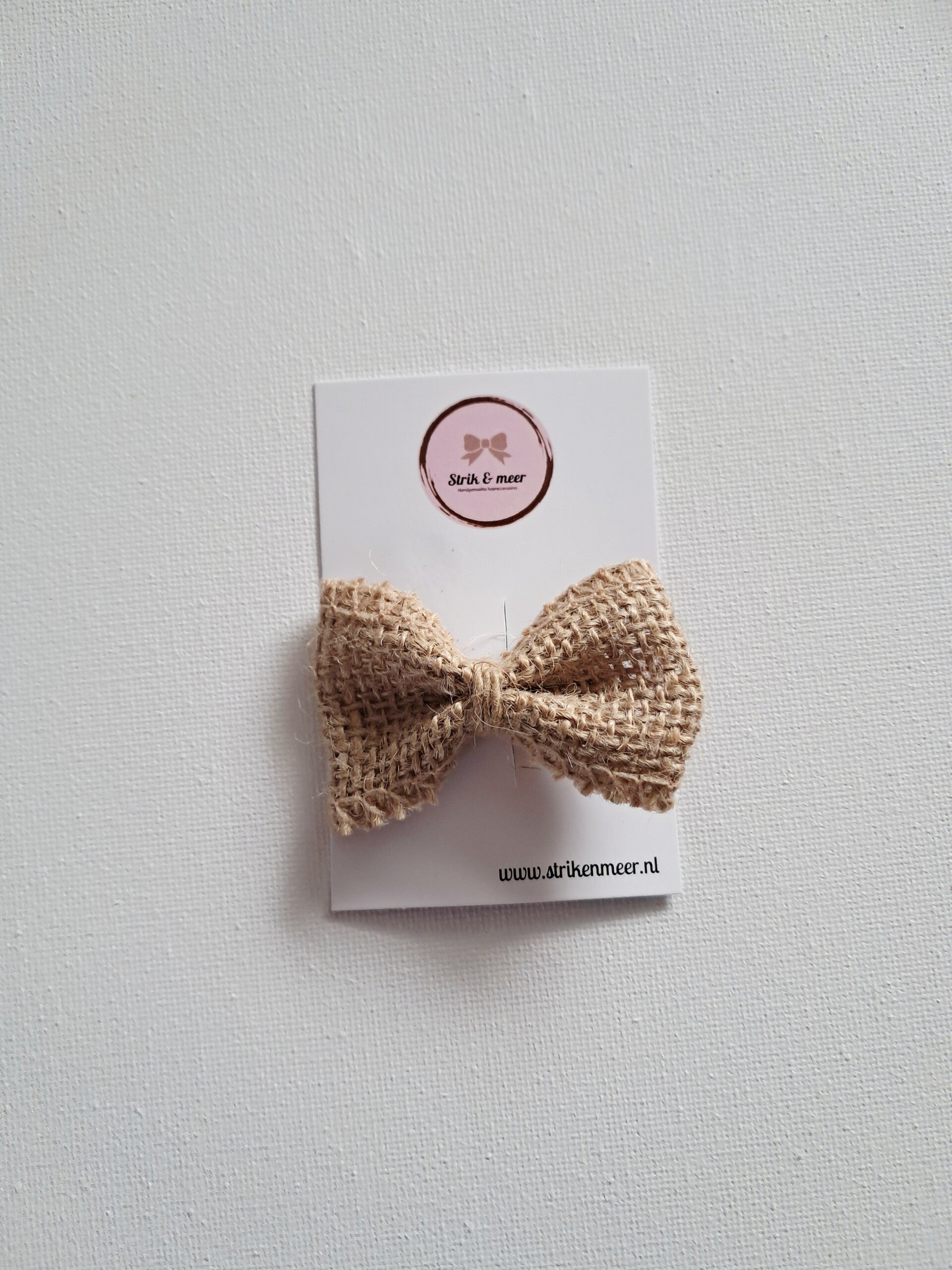 jute strik op klipje