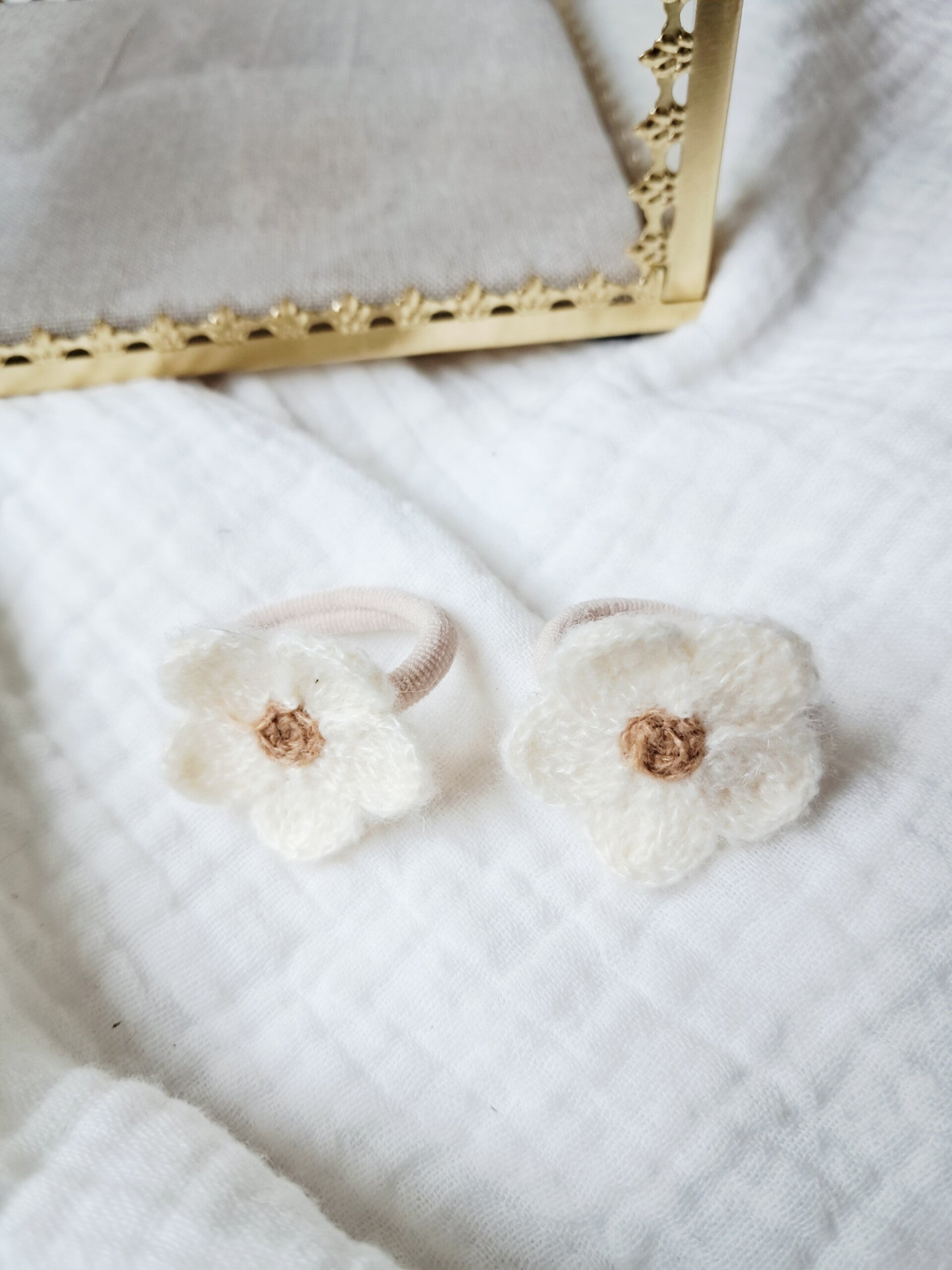 wollflower bloemetjes off white