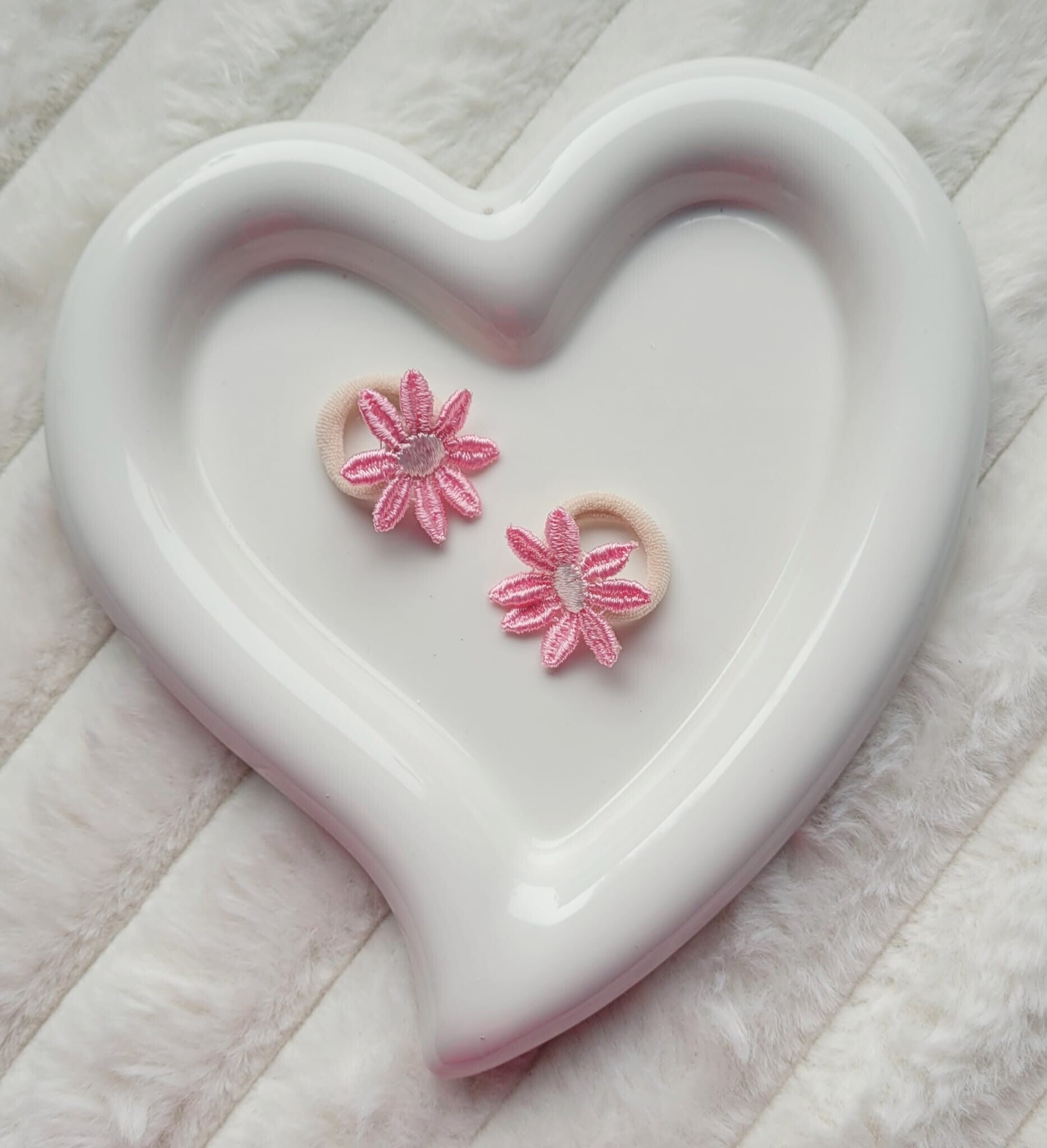 Elastiekjes bloemetjes roze