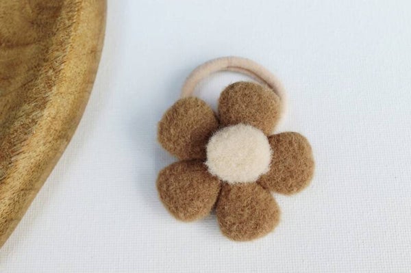 elastiek teddy bloem bruin