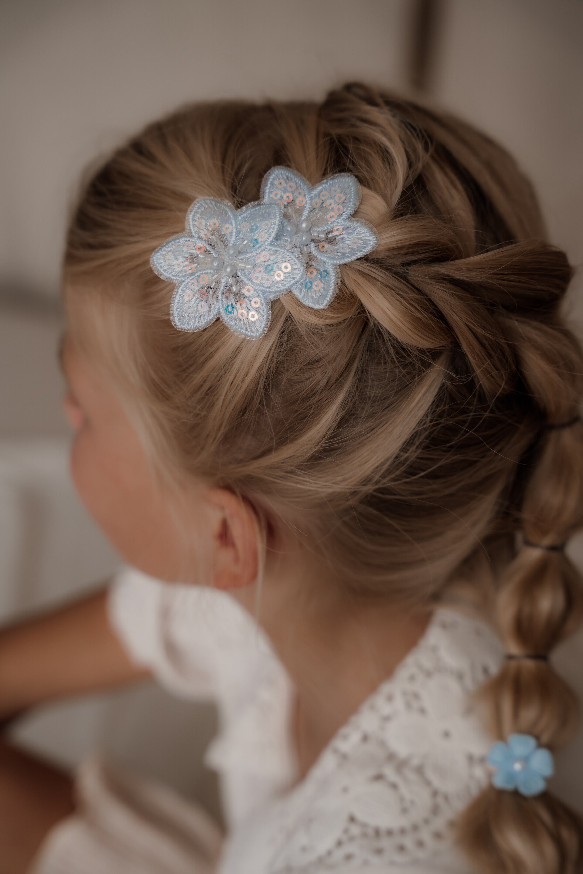 Blossom pastel blue
