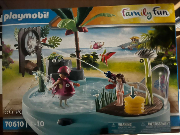 beschadigde doos: PLAYMOBIL Family Fun Leuk zwembad met watersplash - 70610