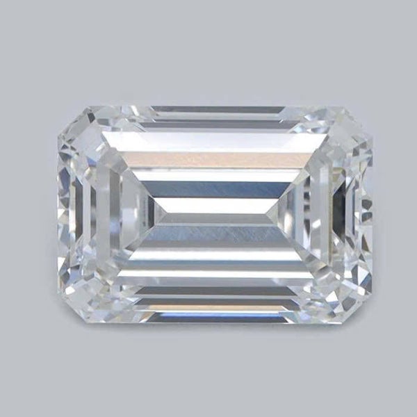 D VVS1 Emerald Lab Grown Diamond