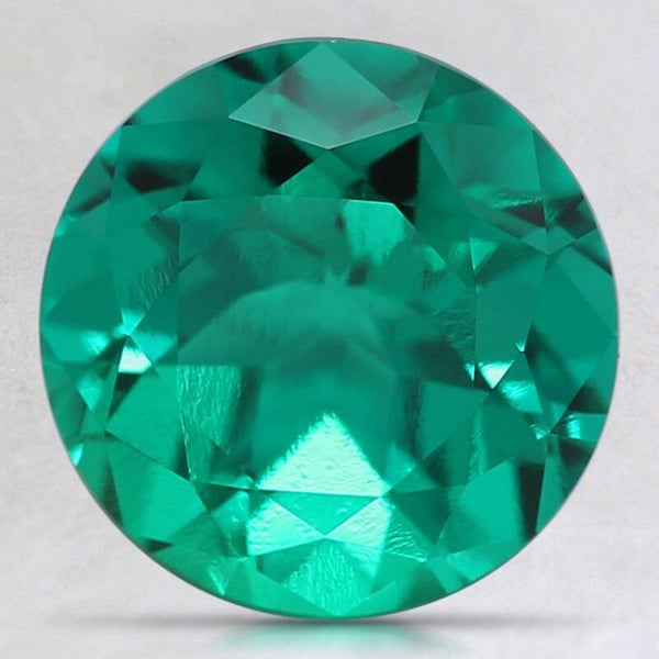 9mm Round Lab Grown Emerald