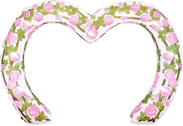 Inflatable heart archway decor