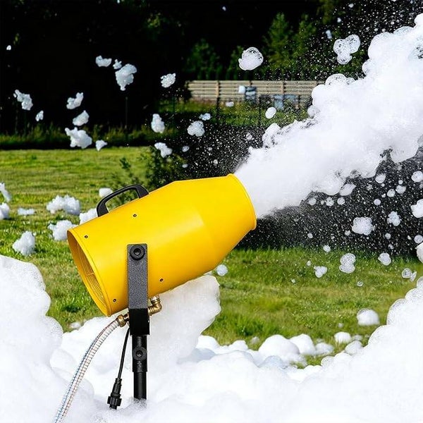 High-power foam machine