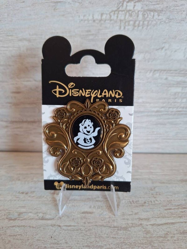 PIN'S DISNEYLAND PARIS " BIG BEN " LA BELLE ET LA BETE .