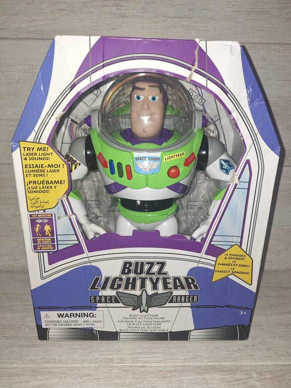 FIGURINE " BUZZ L'ECLAIR ".