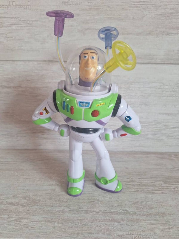 JOUET INTERACTIF " BUZZ L ECLAIR "