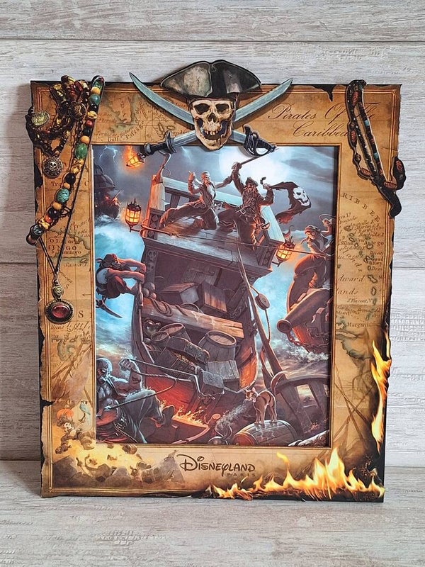CADRE PHOTO " PIRATES DES CARAIBES ".