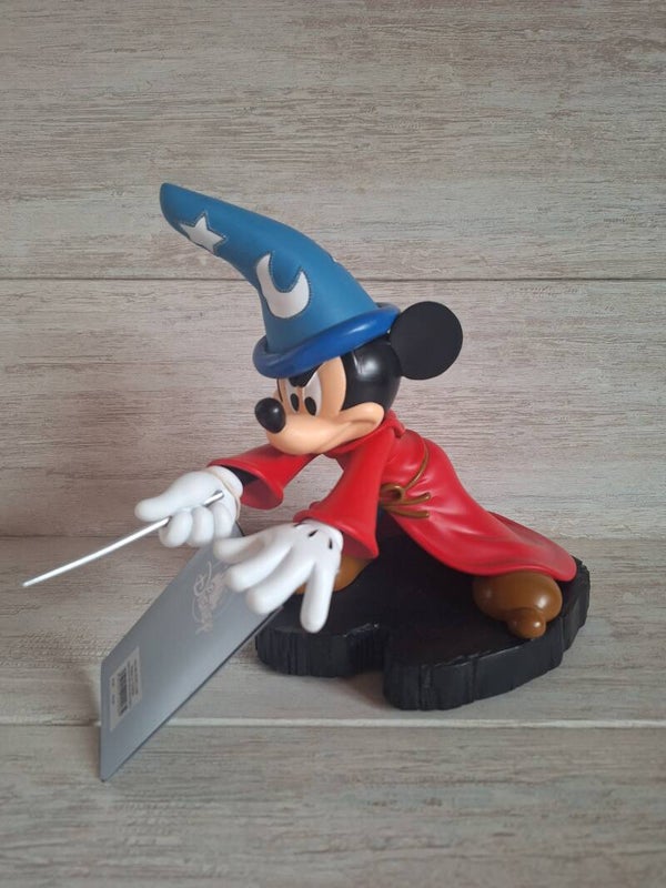 FIGURINE DISNEYLAND PARIS   "MICKEY SORCIER LUMINEUX ".
