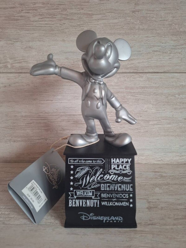 FIGURINE DISNEYLAND PARIS   " MICKEY MOUSE ARGENTEE ".