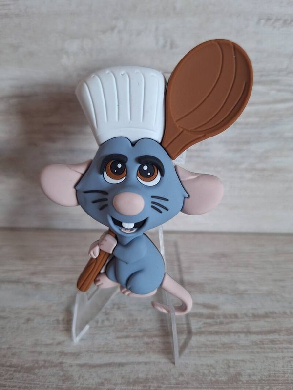 MAGNET DISNEYLAND PARIS " RATATOUILLE "