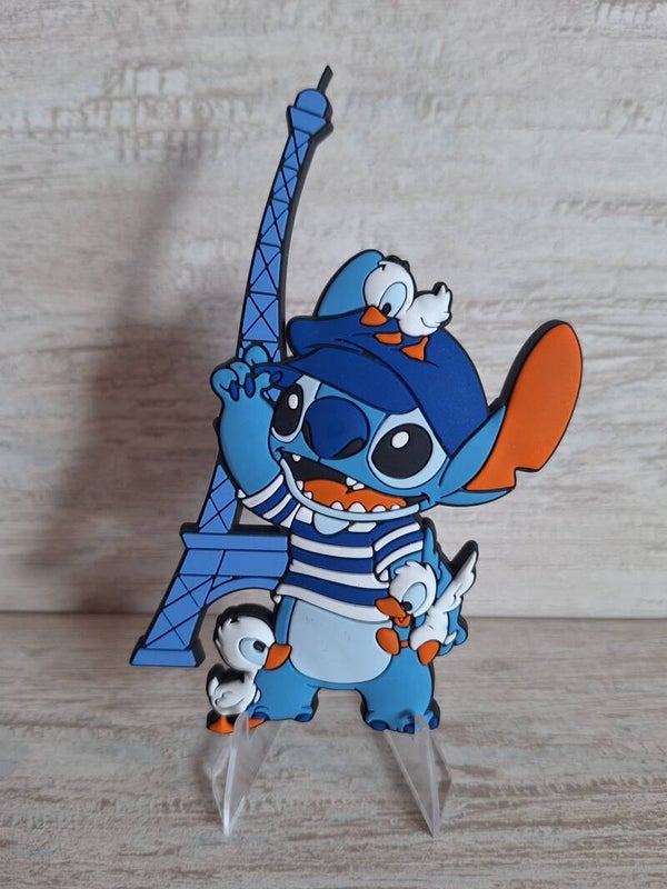 MAGNET DISNEYLAND PARIS " STITCH TOUR EFFEIL ".