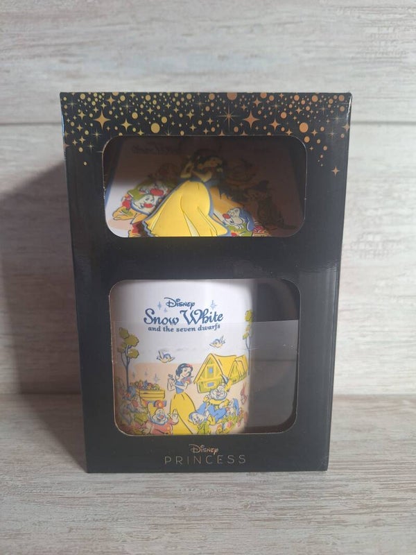 MUG " BLANCHE-NEIGE ET LES SEPT NAINS "