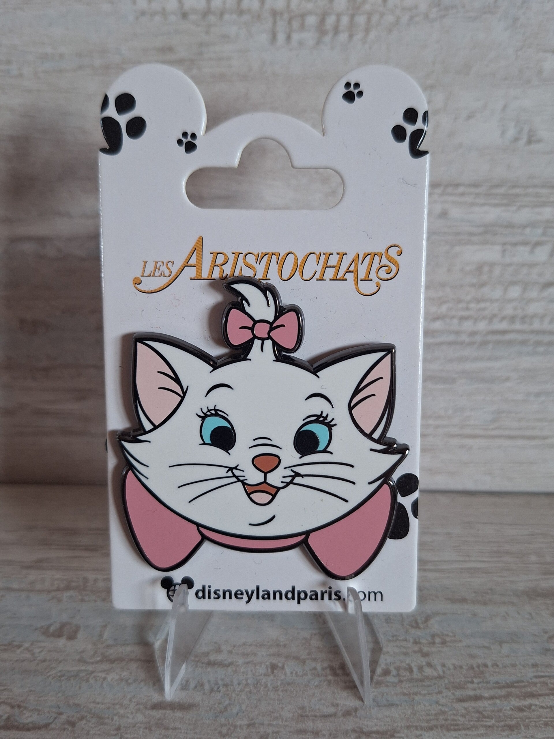 PIN'S DISNEYLAND PARIS " MARIE "