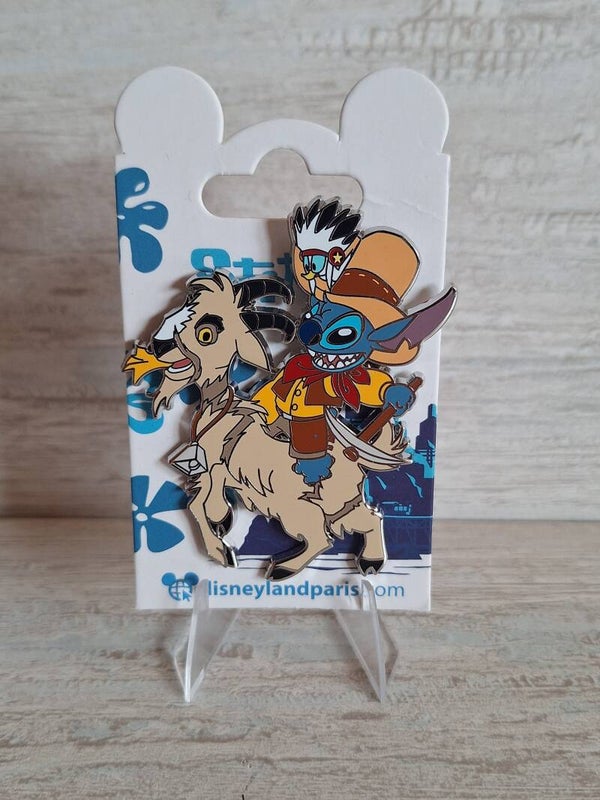 PIN'S DISNEYLAND PARIS " STITCH COWBOY BTM "