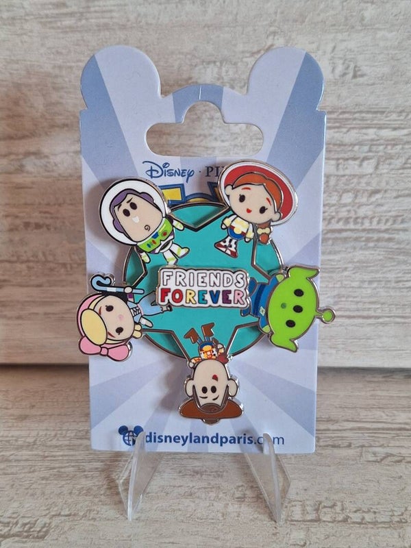 PIN'S " TOY STORY FRIENDS FOREVER "