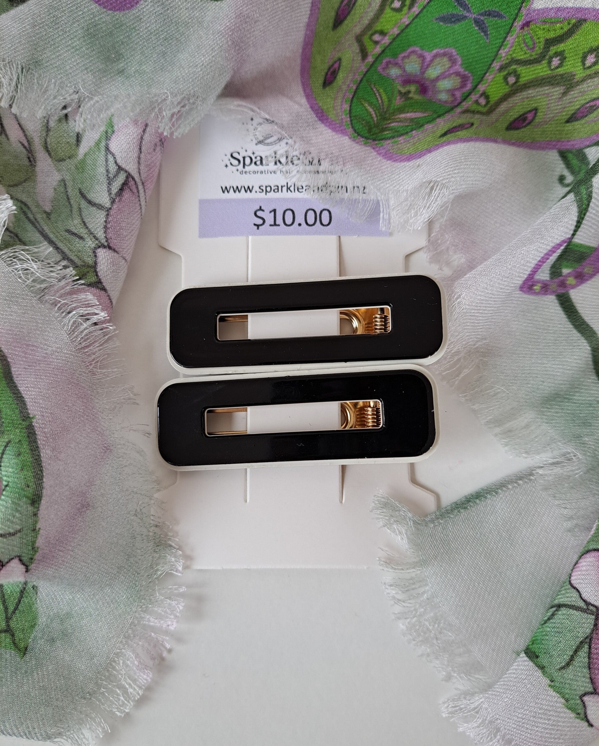 Bold Border Rectangle Claw Clips