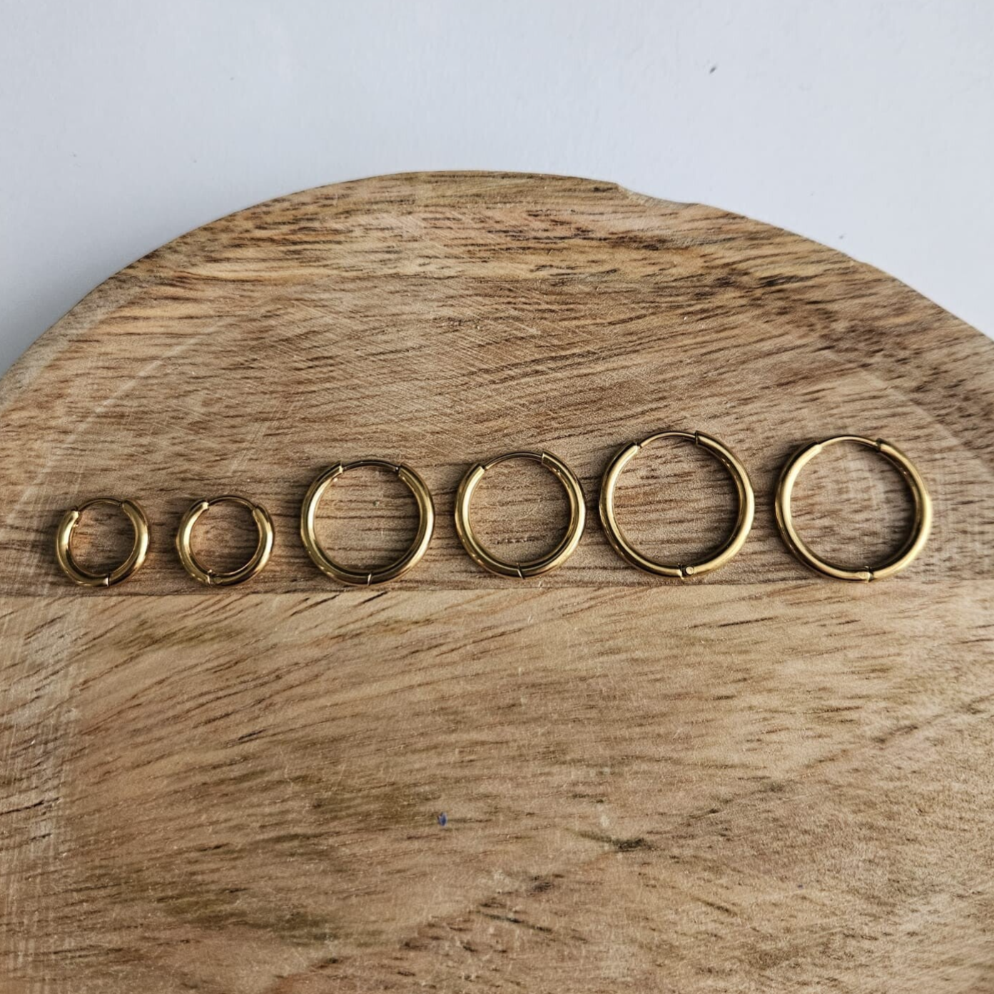 Gouden ronde huggies