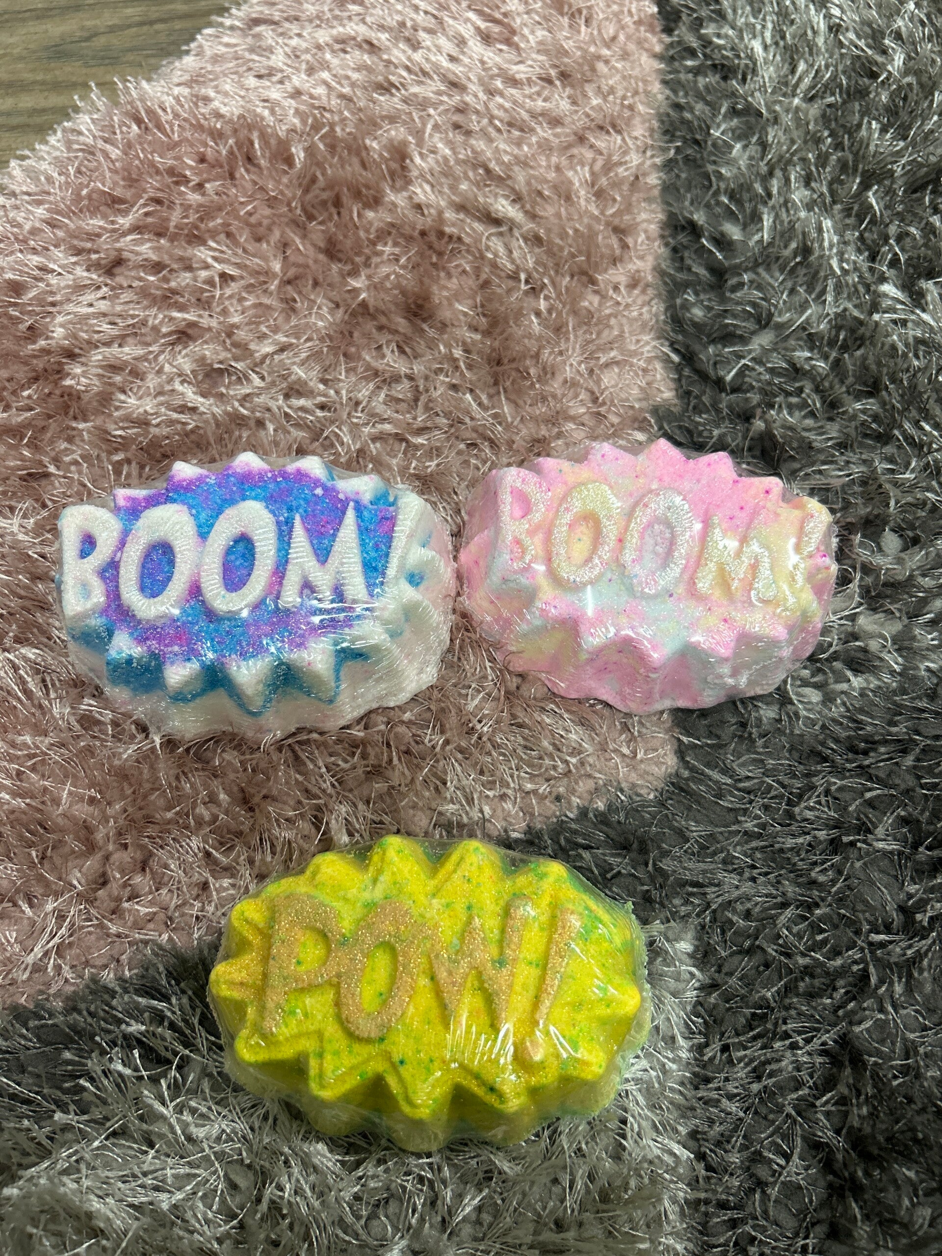 Boom pow bath bombs