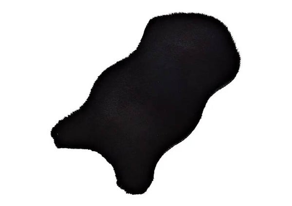 Konijnenvelletje -  namaak  - polyester - zwart - (B/H/D) 50x25x2cm