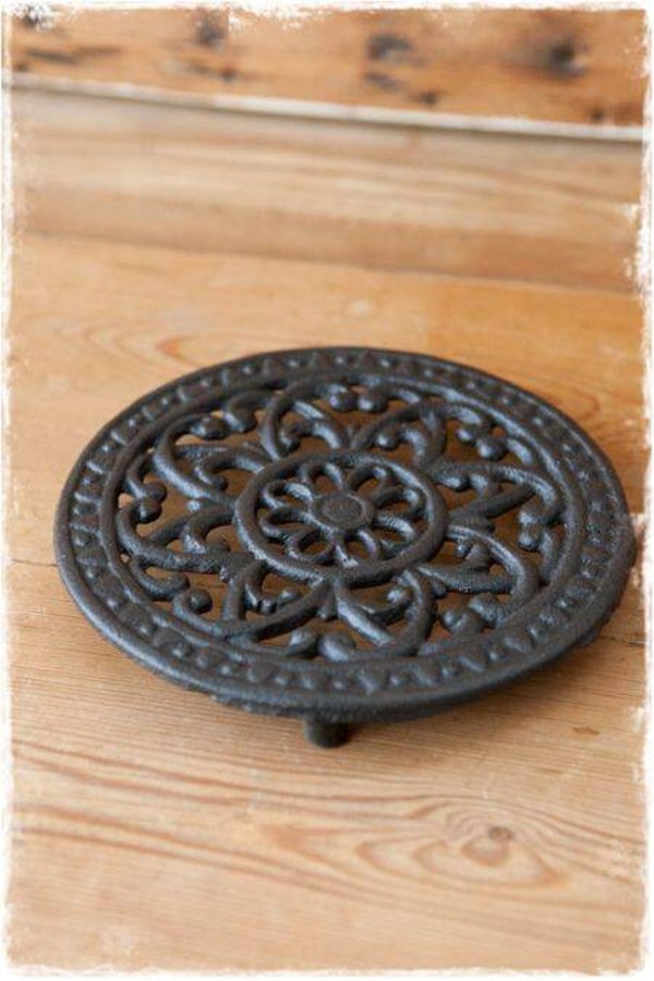 Ronde pannenonderzetter van gietijzer - zwart (15 cm)