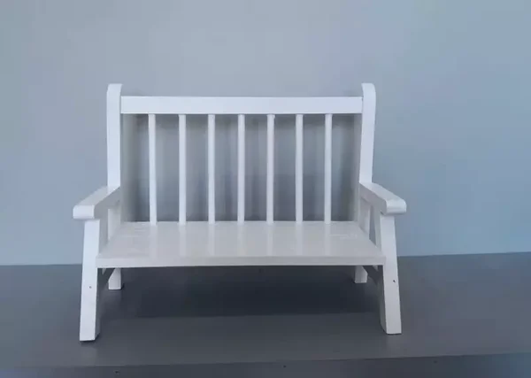 Houten bankje, wit geschilderd 30cm