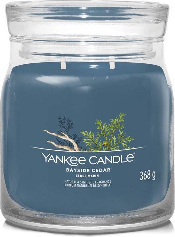 Yankee Candle Bayside Cedar Medium Geurkaars – 2 Lonten – Tot 50 Uur