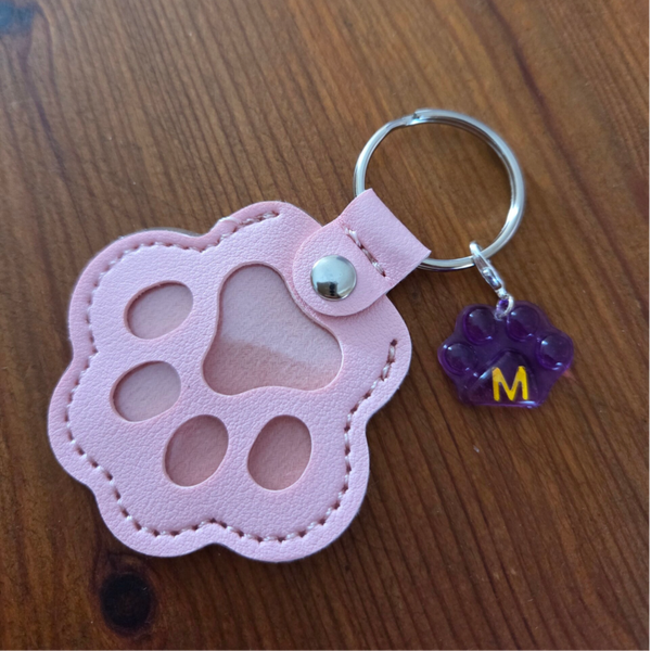 Pet fur keyring