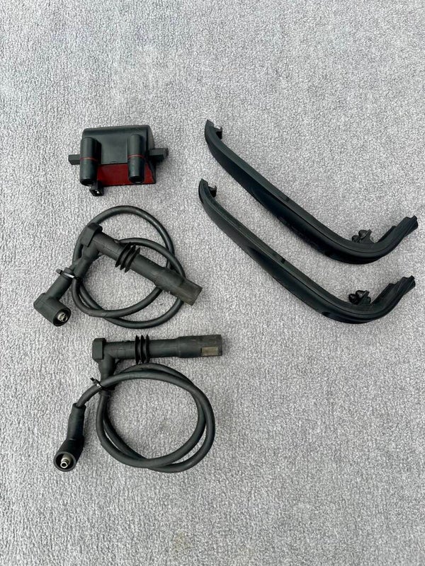 Zündspule, -kabel und Abdeckung Ventildeckel BMW R 1150 GS (R21)