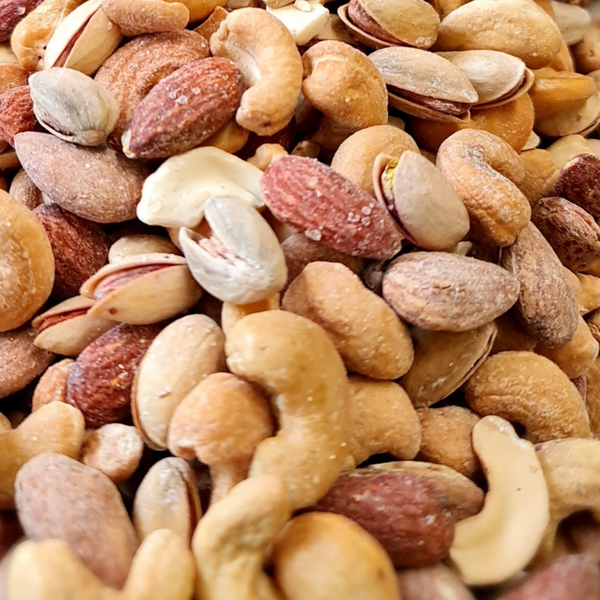 Nussmix Gesalzen ⭐️ مخلوطة مالح