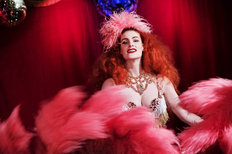 by Natascha Zivadinovic for the Heroine Artists calender 2022 at Zum Starken August