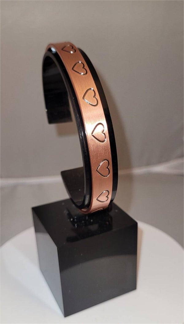 Heart Pattern Copper Bangle