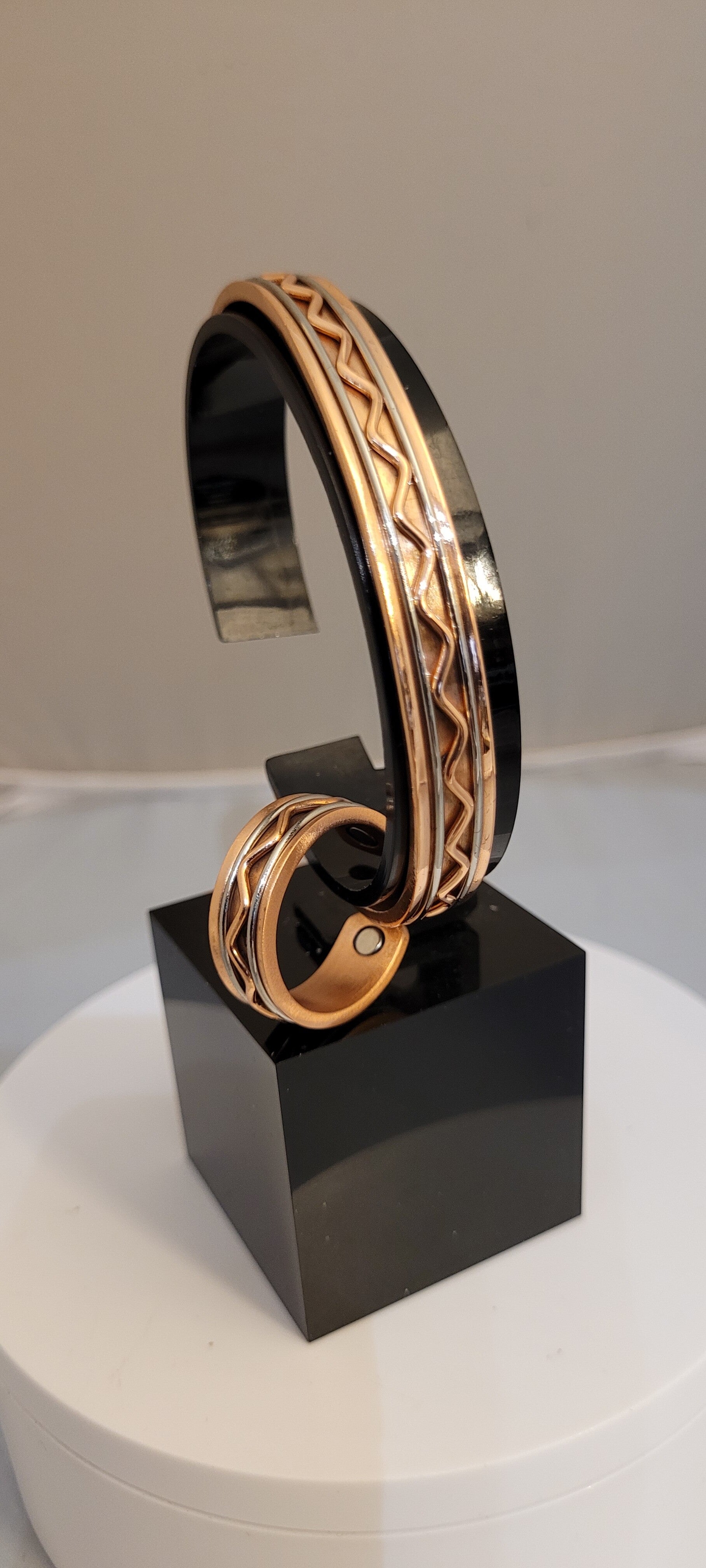 Wave pattern Bracelet and Ring Set