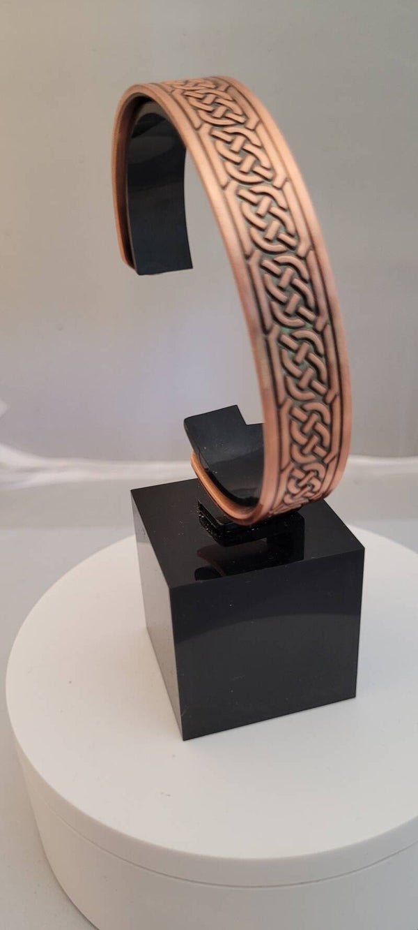Gaelic Braid Carving Copper (9 Mag) Bracelet