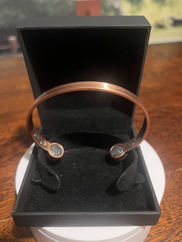 Large & Small magnet bracelet.