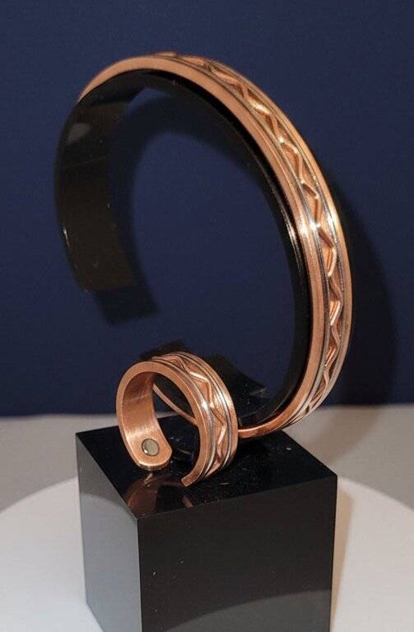 Wave pattern Bracelet and Ring Set