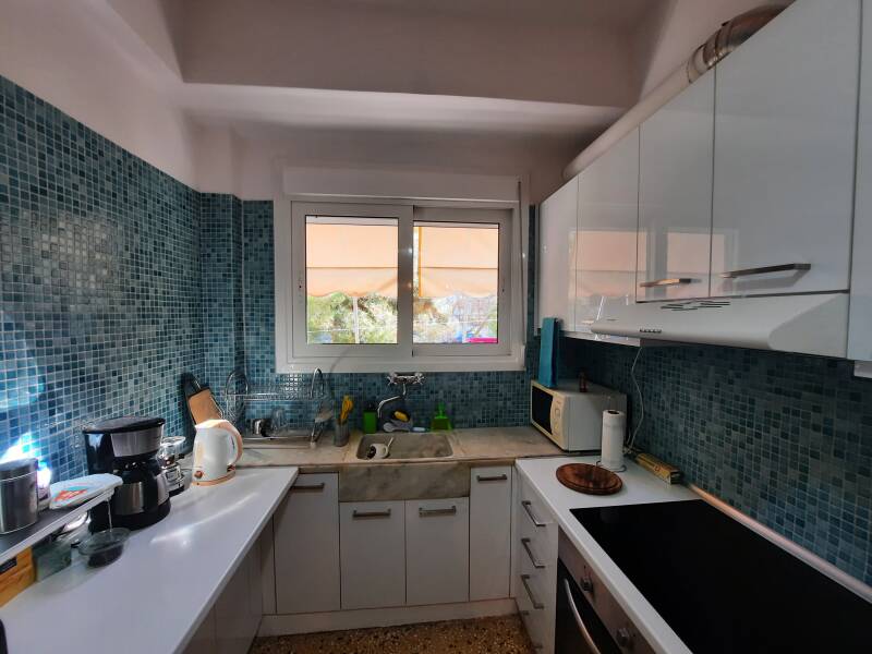 01_apartment-athen-akropolis-balcony-standard.jpg