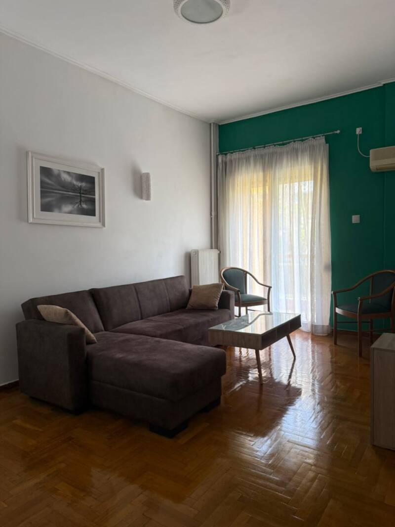 11_apartment-athen-akropolis-balcony-standard.jpg
