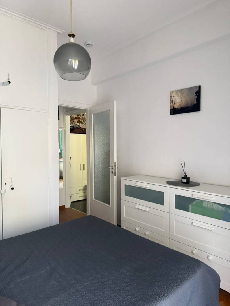 15_apartment-athen-akropolis-balcony-standard.jpg
