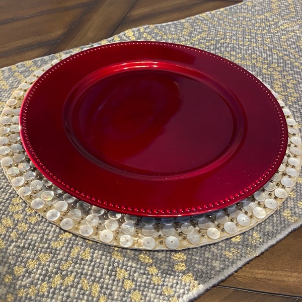 Charger plate red