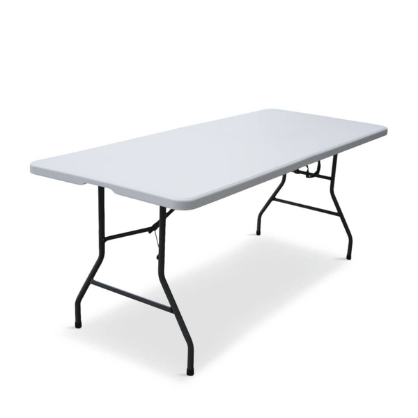 Table fold able 6ft