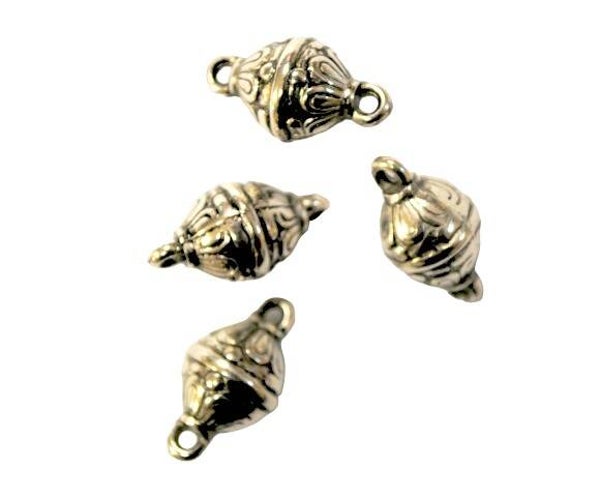 Lot de 8 breloques connecteurs bicône fleur couleur argenté