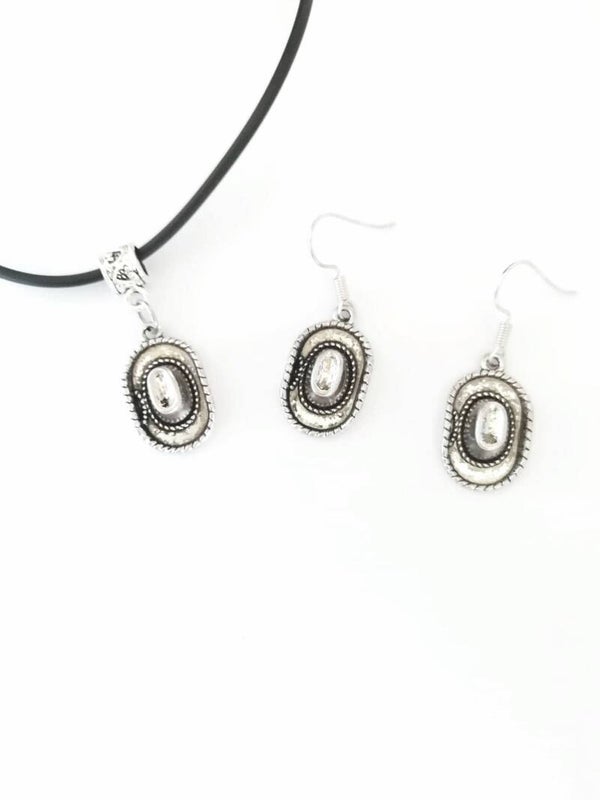 parure "chapeau country"