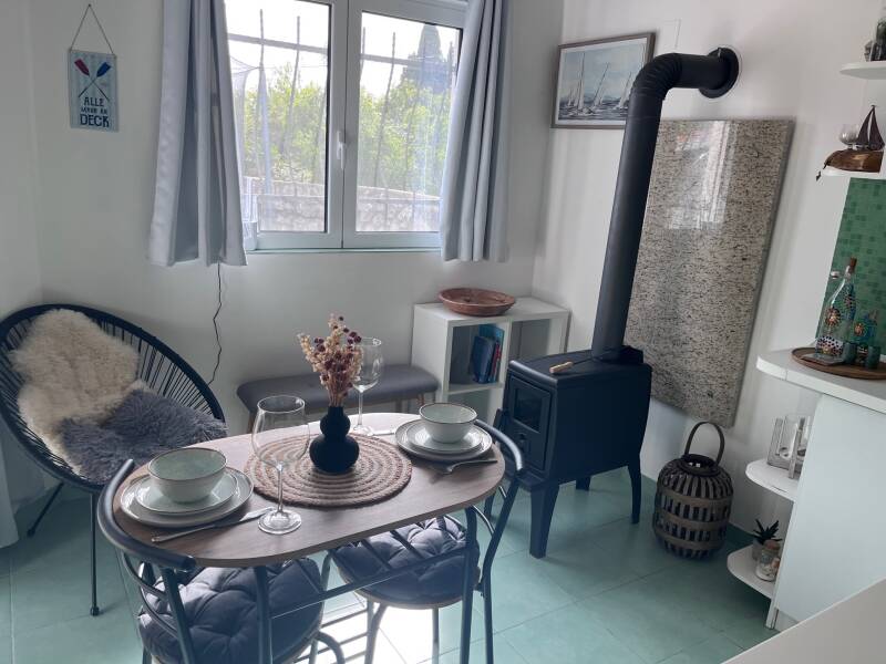 Ferienhaus mit Holzofen Stari Bar